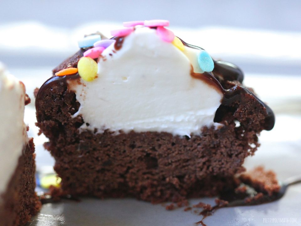 Mini Brownie Cheesecake Bites